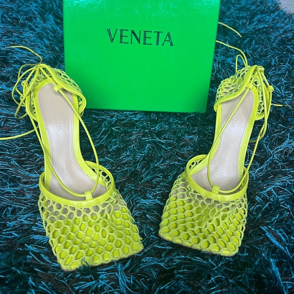 Brand new Authentic Bottega Veneta Stretch Sandals 💚 - Picture 5 of 11
